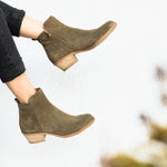 Rio Boot - Navy, Olive & Tan